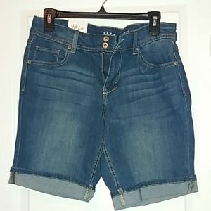 JEAN DENIM SHORTS